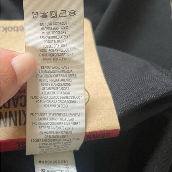 NWT Reebok Skinny Team High-rise Capri Black Logo Detail Size XS REW191LE16011 - Picture 16 of 16